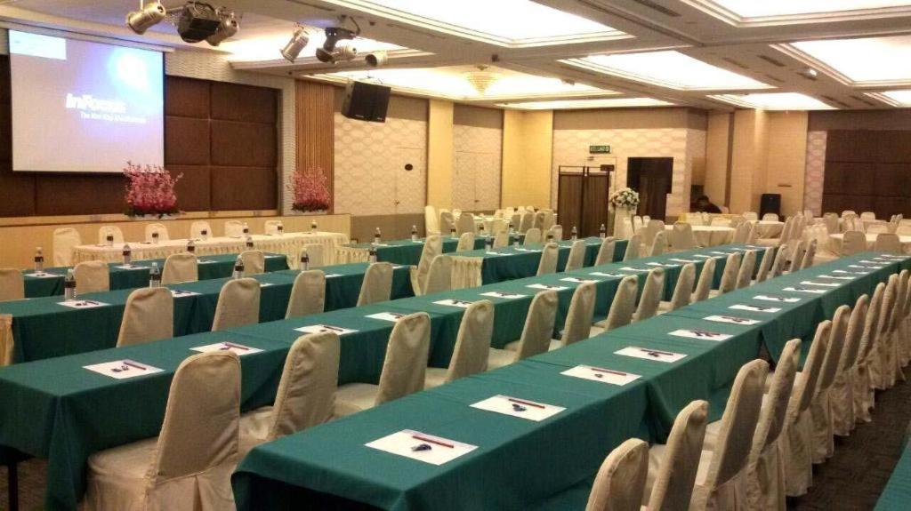 The Landmark Hotel Batu Pahat Ngoại thất bức ảnh