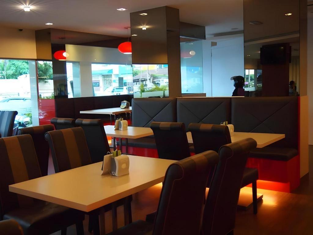 The Landmark Hotel Batu Pahat Ngoại thất bức ảnh