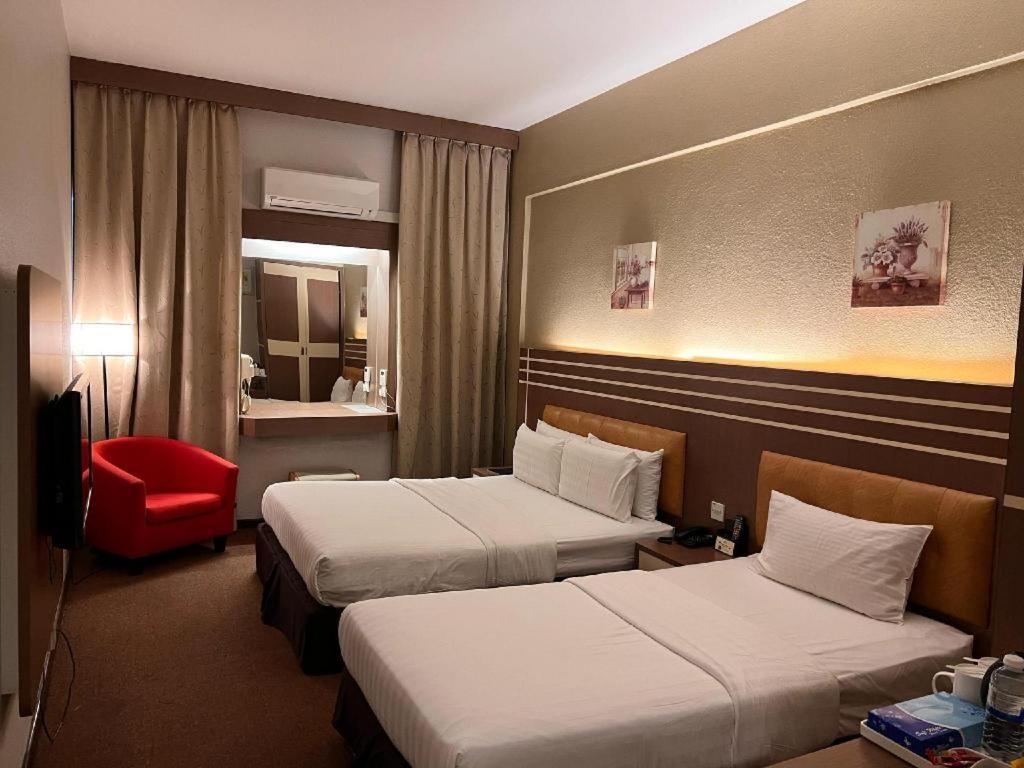 The Landmark Hotel Batu Pahat Ngoại thất bức ảnh