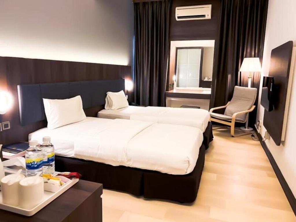 The Landmark Hotel Batu Pahat Ngoại thất bức ảnh