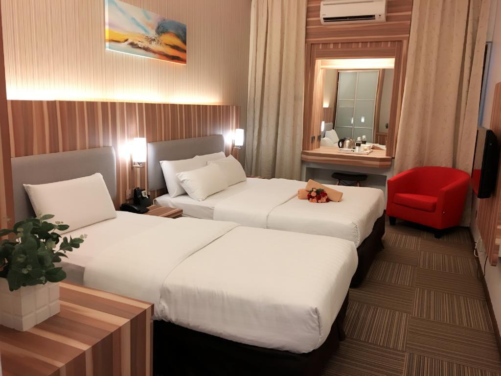 The Landmark Hotel Batu Pahat Ngoại thất bức ảnh